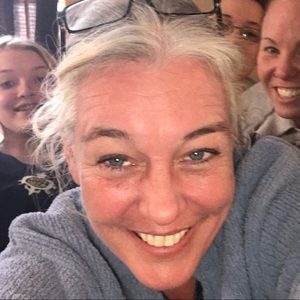 Meet your Posher, Deana